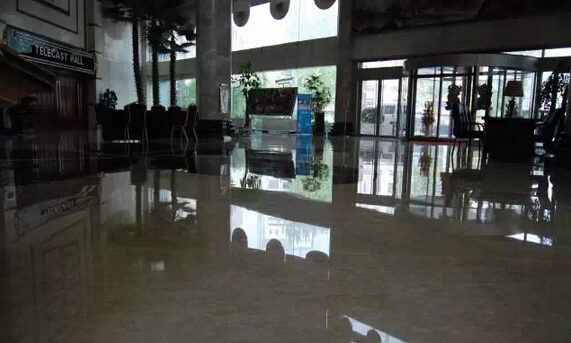 仿石材瓷砖走俏市场